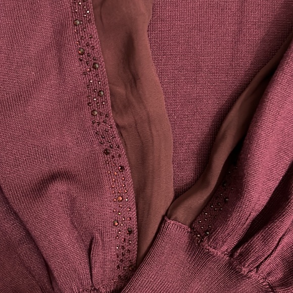 Purple sweater with stone accent details - Picture 4 of 4